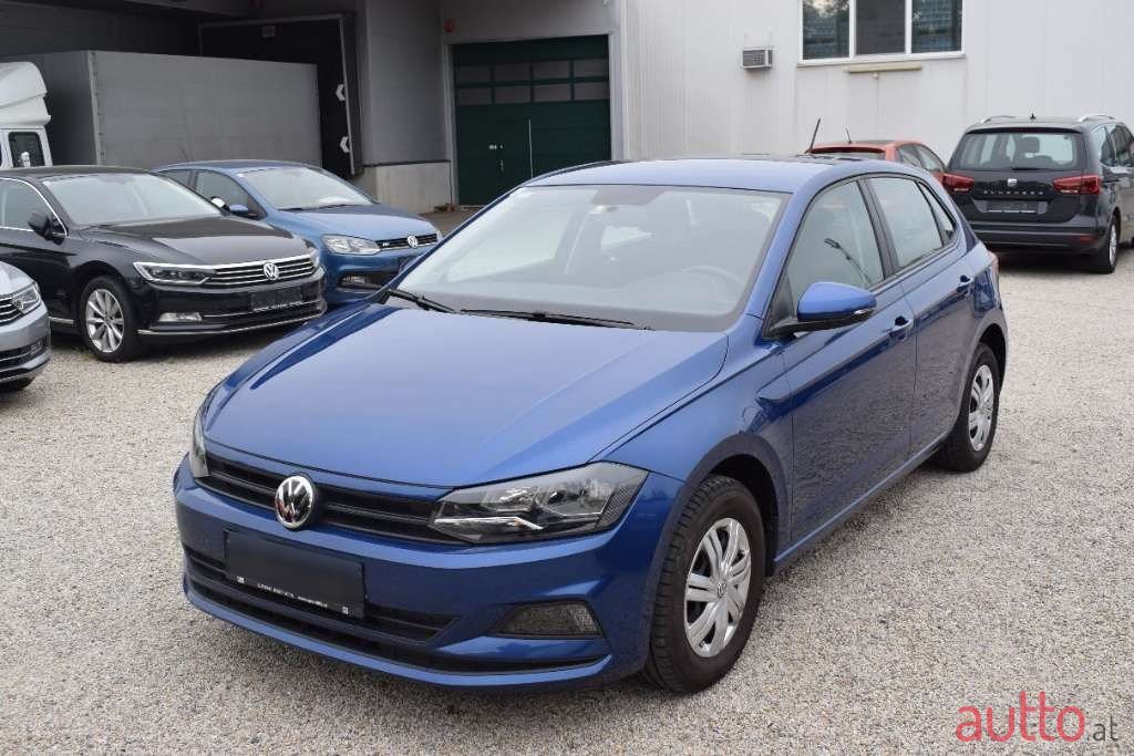 2019' Volkswagen Polo photo #1