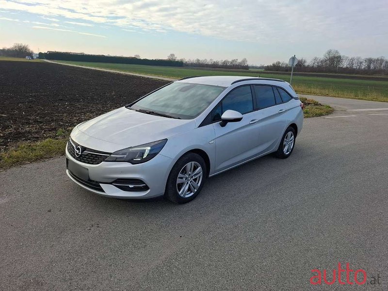 2021' Opel Astra photo #1