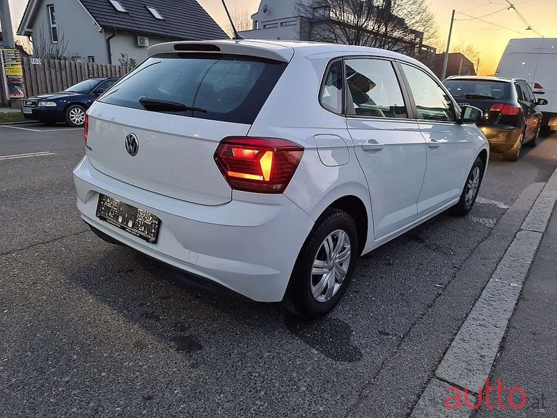 2019' Volkswagen Polo photo #4