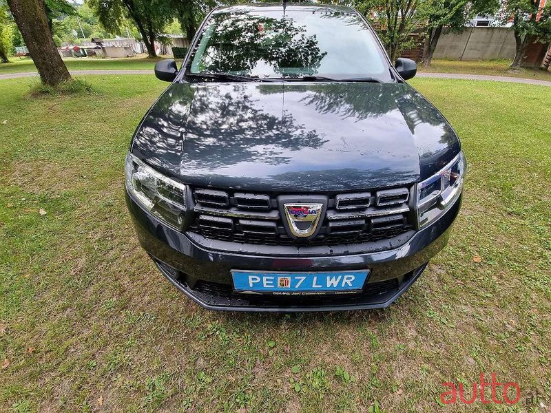2017' Dacia Logan photo #2