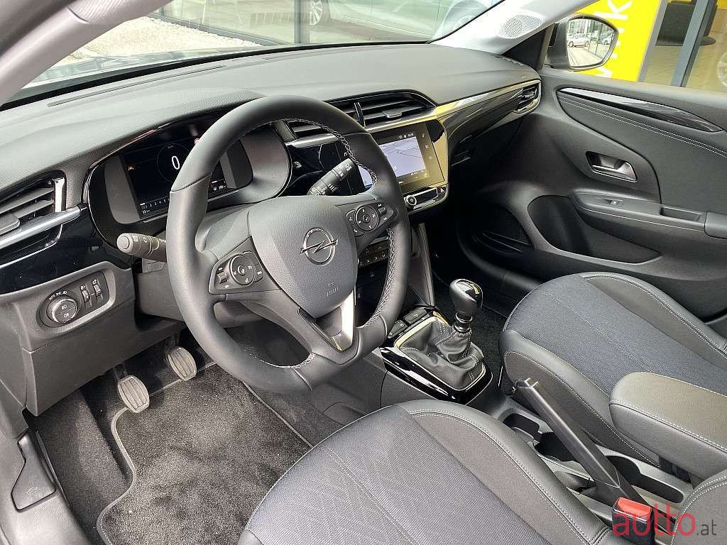 2020' Opel Corsa photo #4