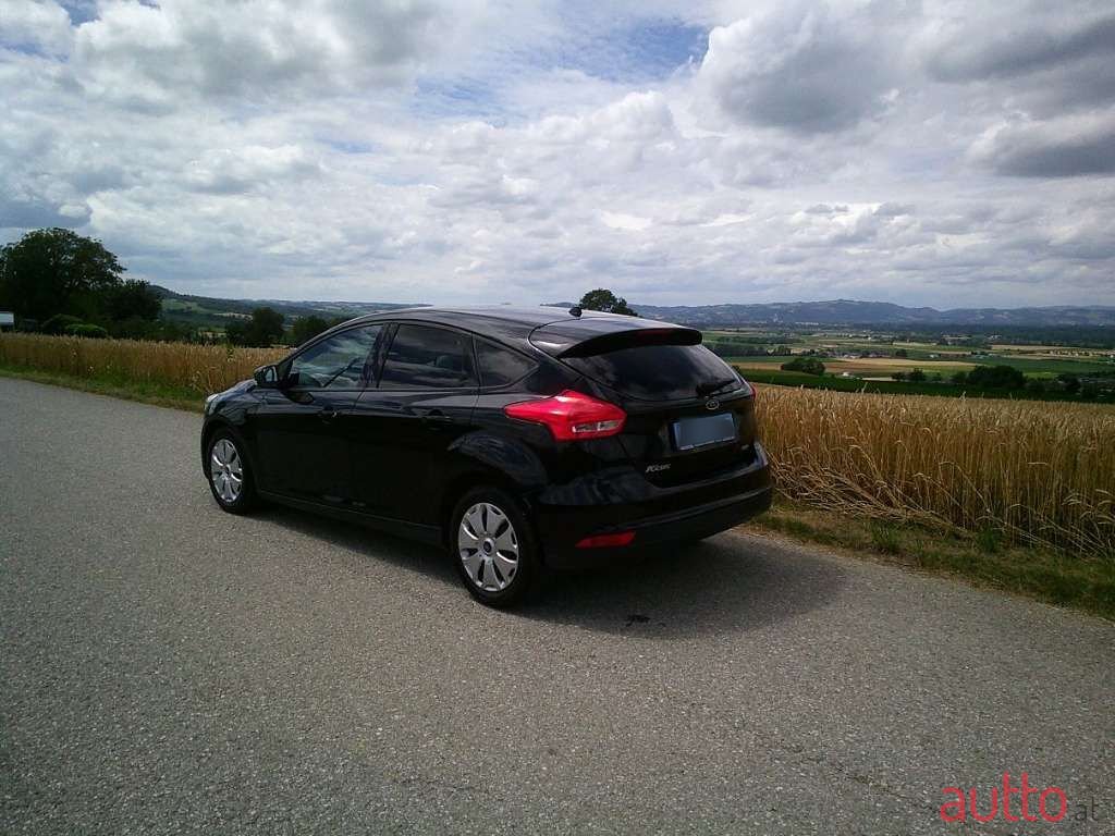 2016' Ford Focus photo #1