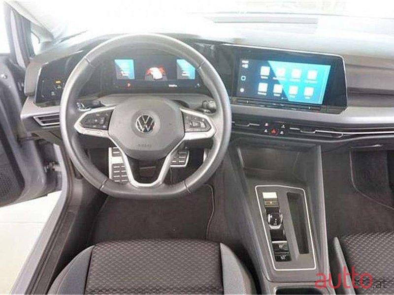 2021' Volkswagen Golf photo #5