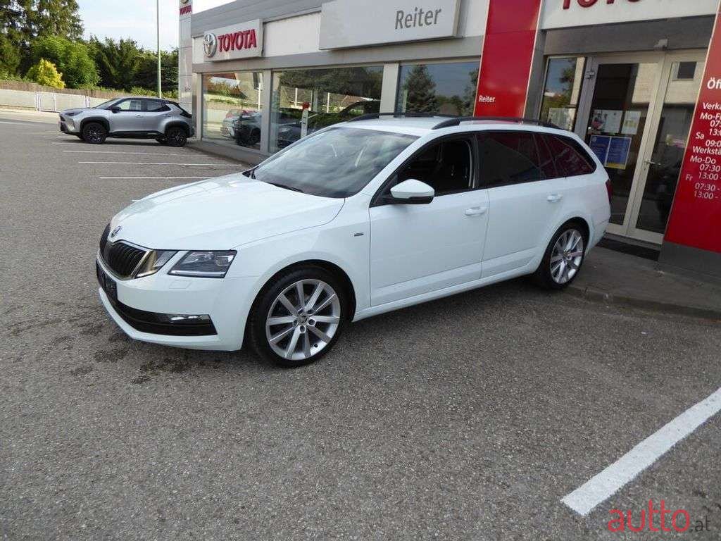 2017' Skoda Octavia photo #2
