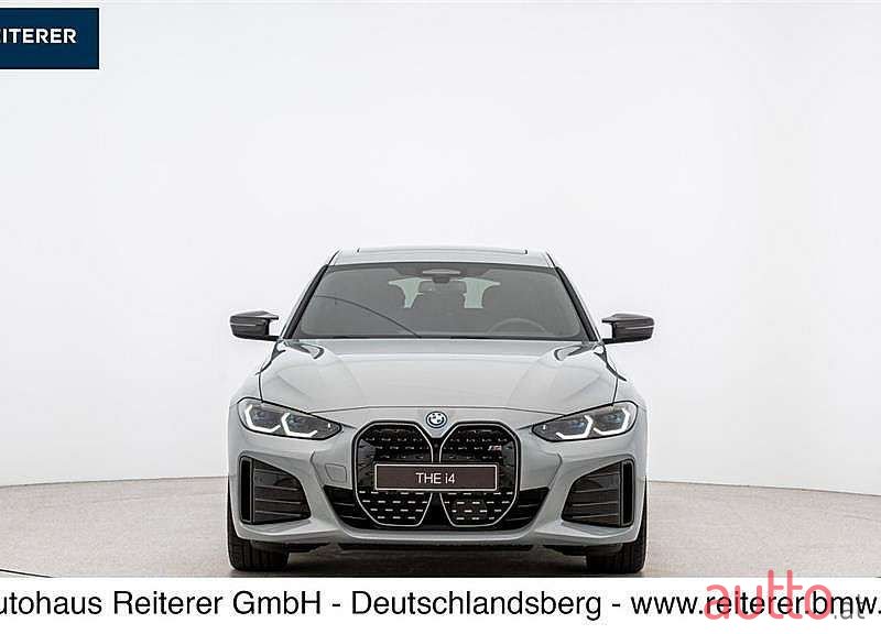 2022' BMW i4 photo #2