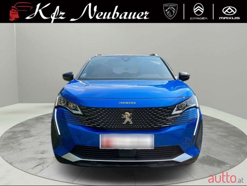 2021' Peugeot 3008 photo #2