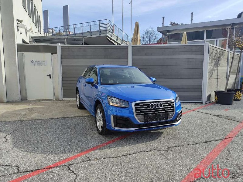 2019' Audi Q2 photo #1