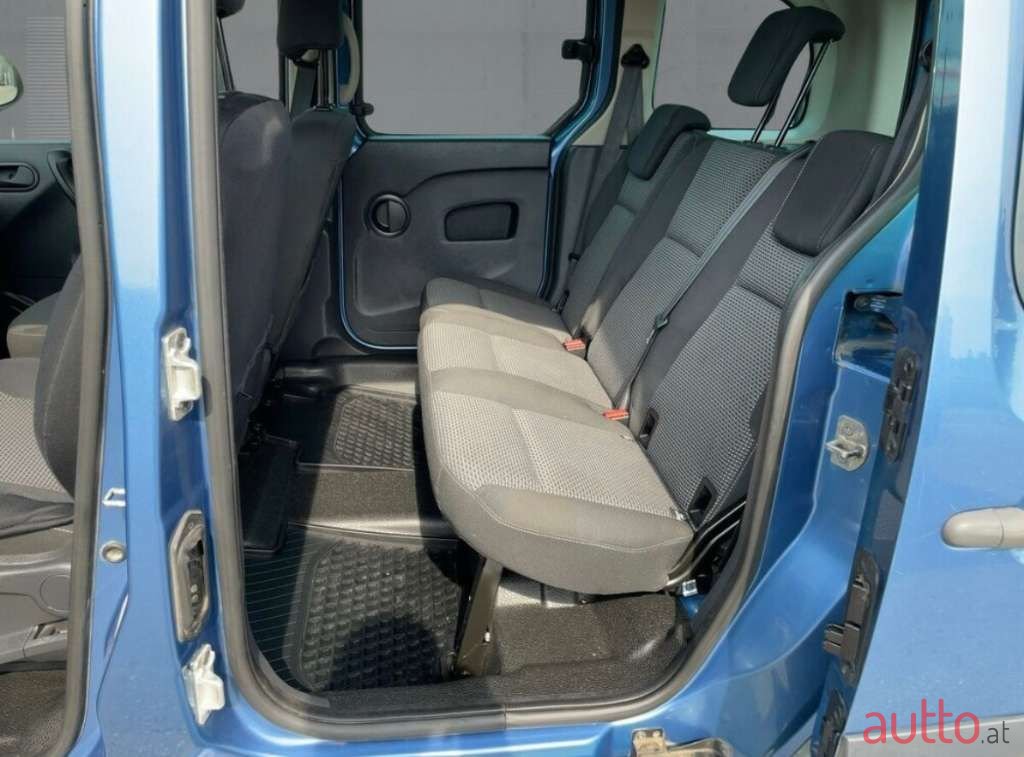 2016' Mercedes-Benz Citan photo #6