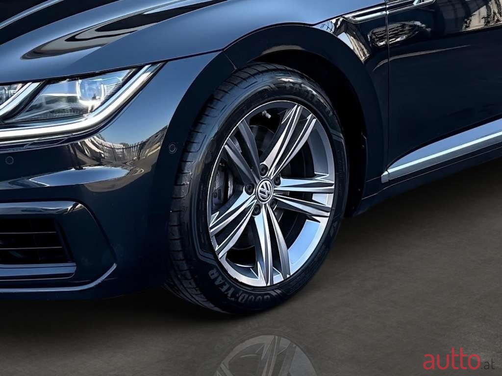 2017' Volkswagen Arteon photo #6