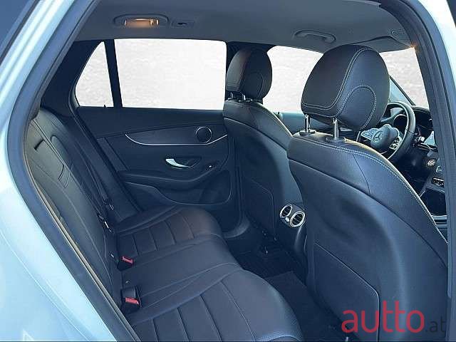 2021' Mercedes-Benz Glc-Klasse photo #5