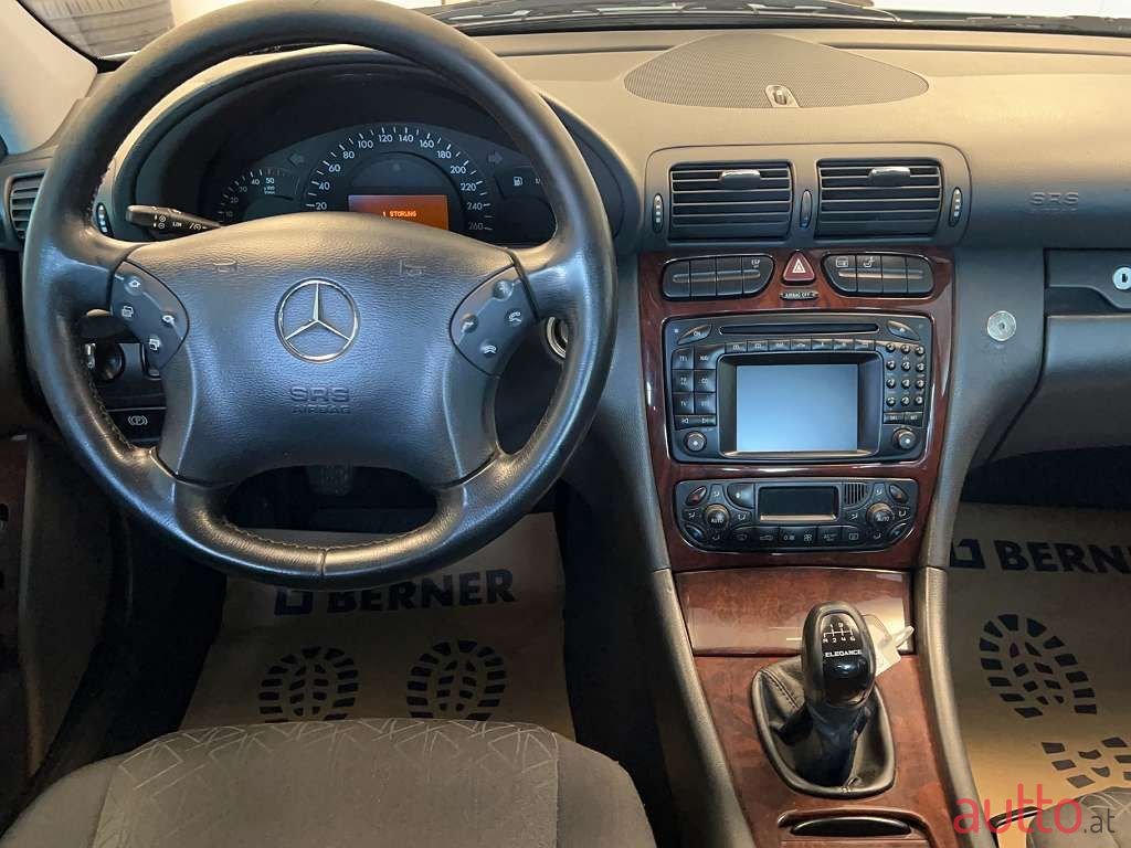 2002' Mercedes-Benz C-Klasse photo #6