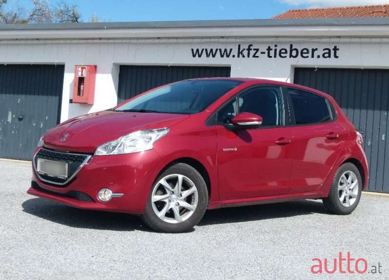 2014' Peugeot 208 photo #1