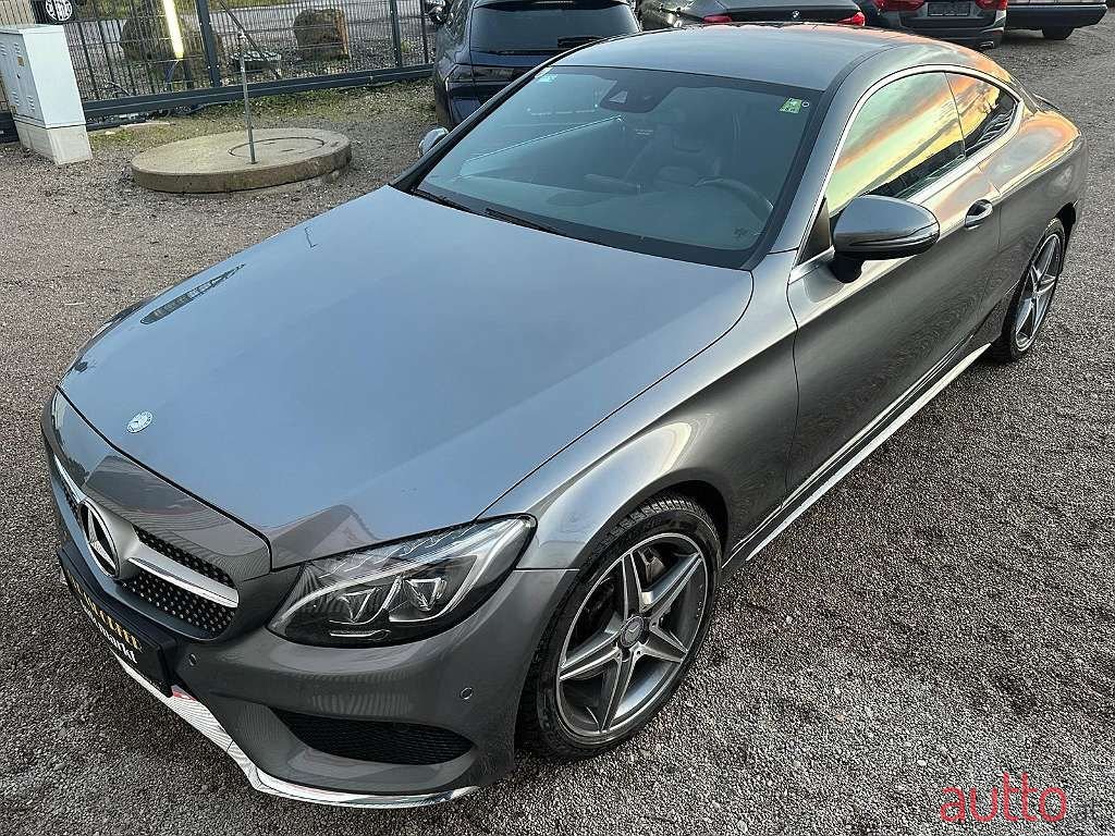 2016' Mercedes-Benz C-Klasse photo #4