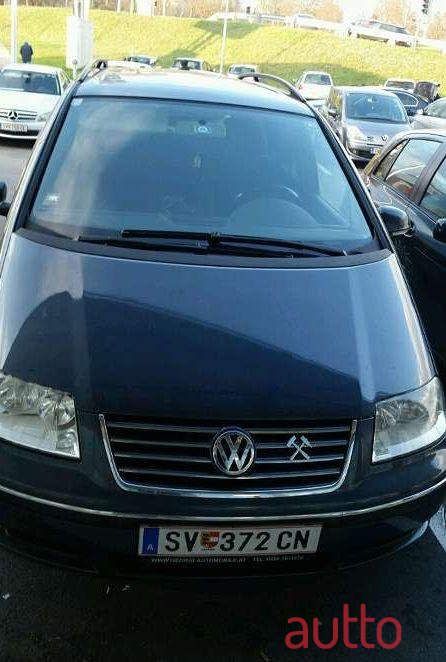 2005' Volkswagen Sharan photo #1