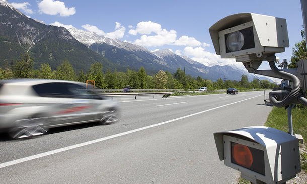 Österreichisches Gesetz gegen Raser: Auto weg