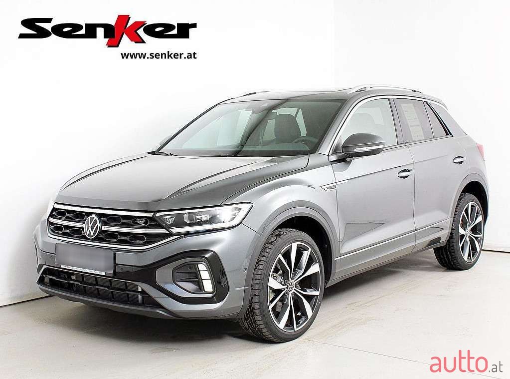 2023' Volkswagen T-Roc photo #1