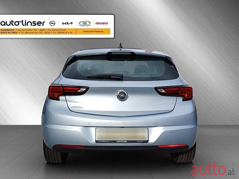 2020' Opel Astra photo #4