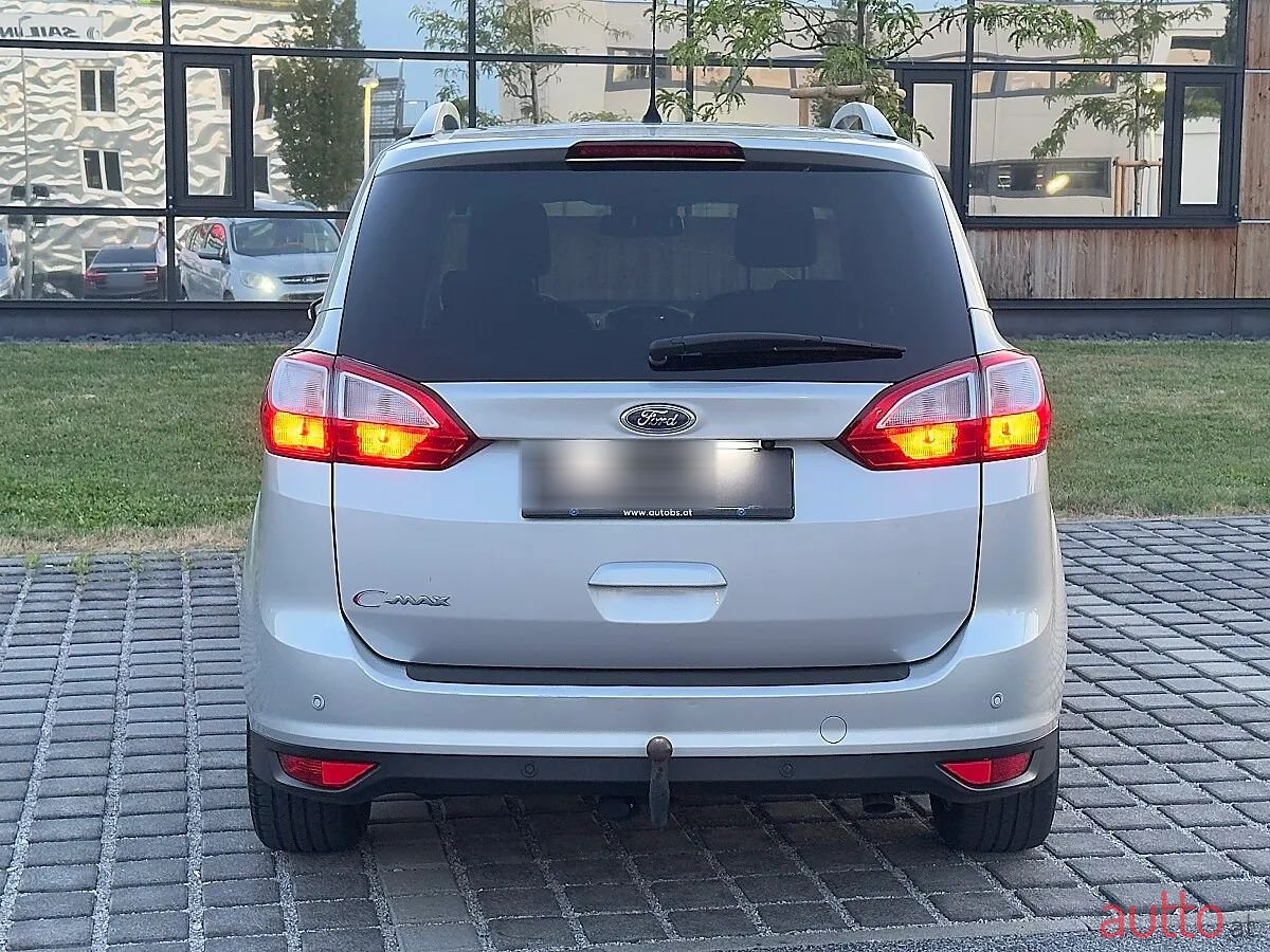 2015' Ford C-MAX photo #5