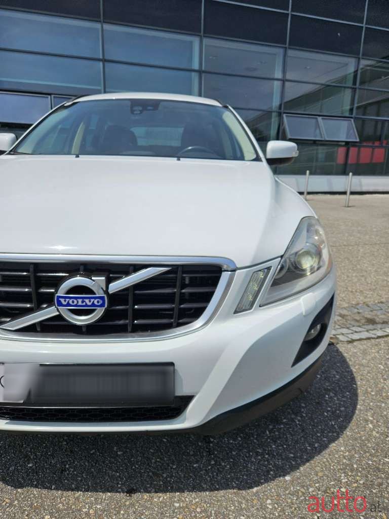 2008' Volvo XC60 photo #5