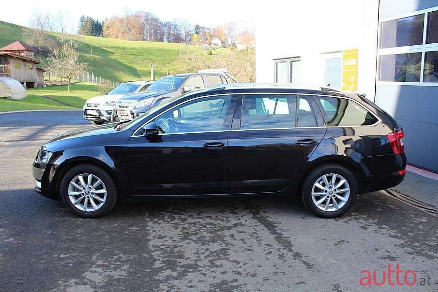 2017' Skoda Octavia photo #4