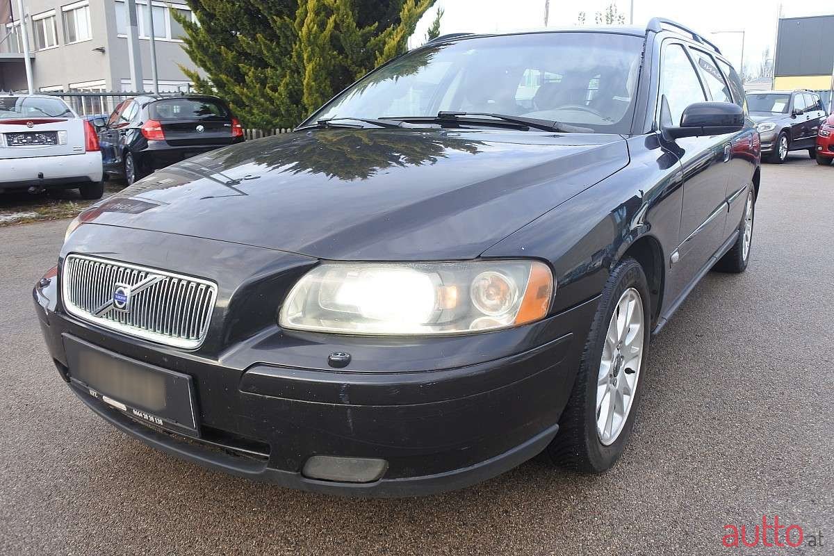 2009' Volvo V70 photo #1