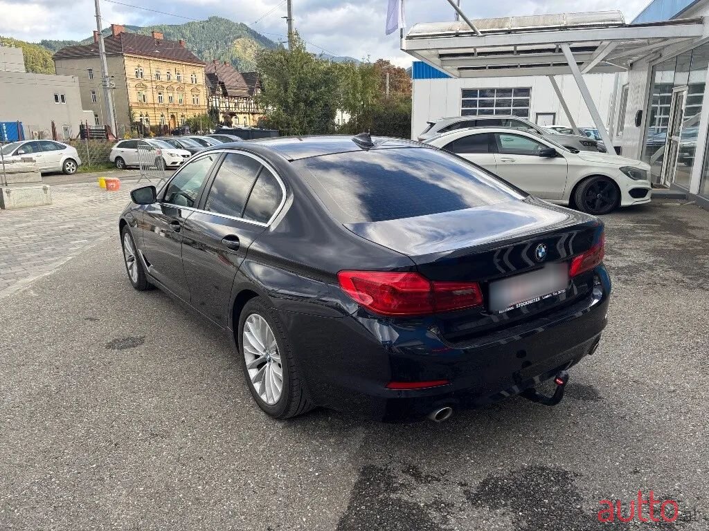 2017' BMW 5Er-Reihe photo #3