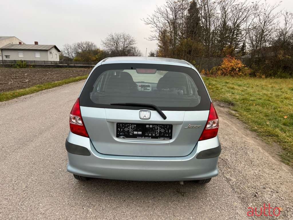 2006' Honda Jazz photo #6