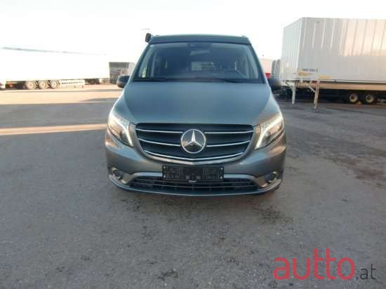 2022' Mercedes-Benz V-Klasse photo #2