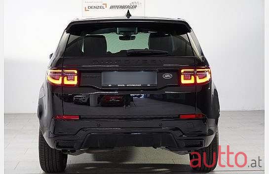 2022' Land Rover Discovery Sport photo #3