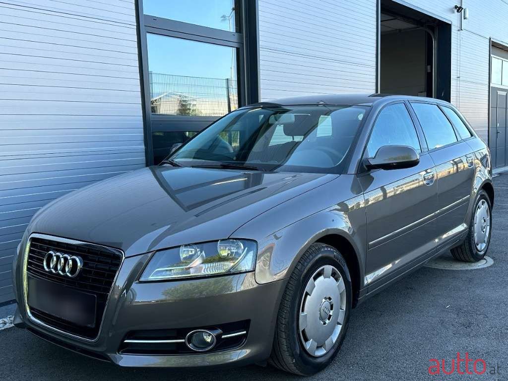 2013' Audi A3 photo #1