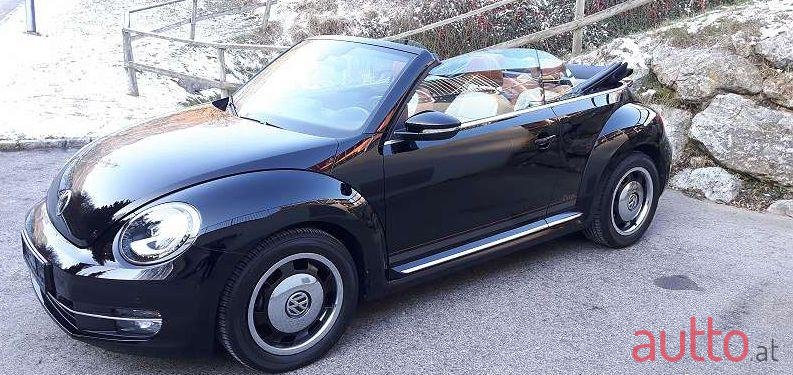 2015' Volkswagen Beetle photo #1