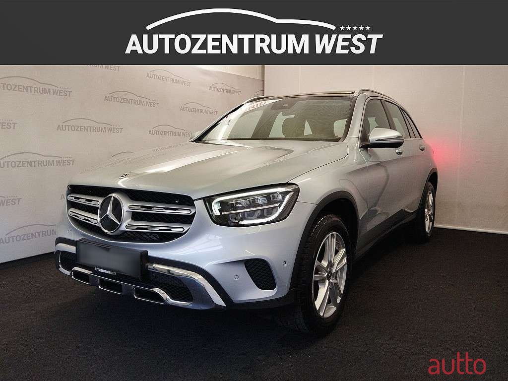 2021' Mercedes-Benz Glc-Klasse photo #1
