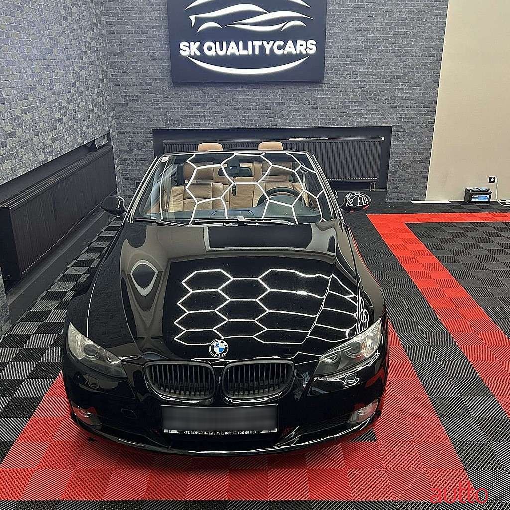 2009' BMW 3Er-Reihe photo #3