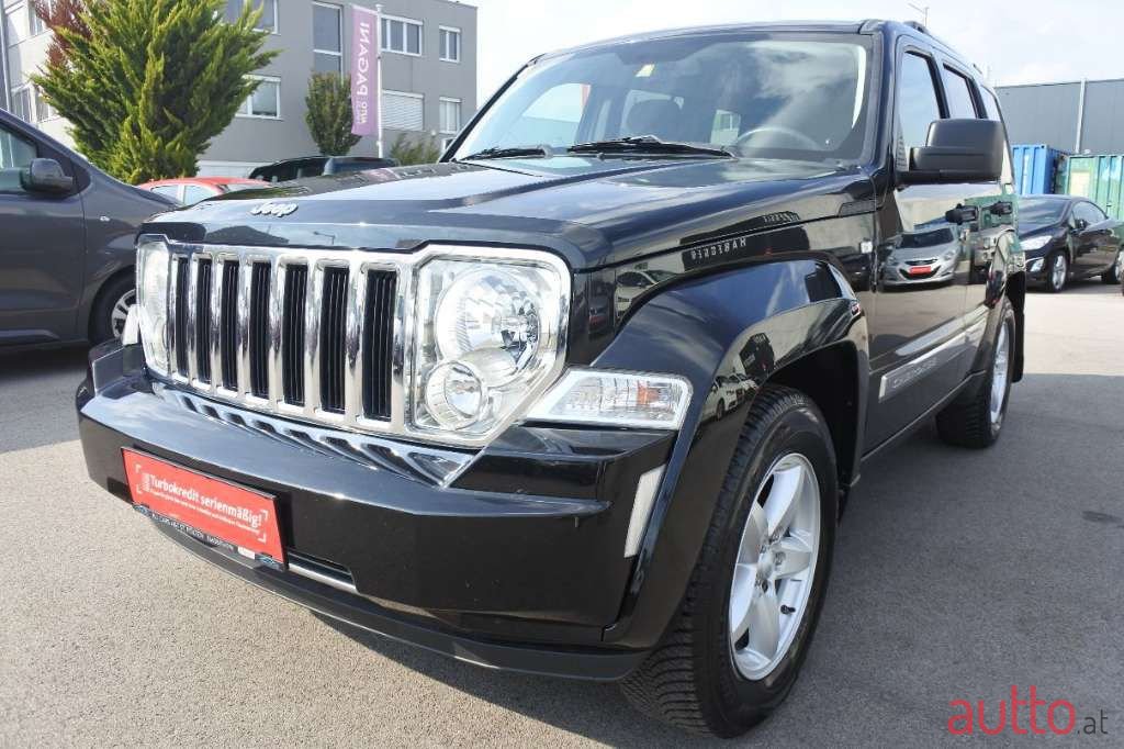 2010' Jeep Cherokee photo #1