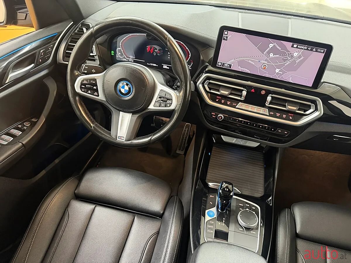 2023' BMW iX3 photo #2