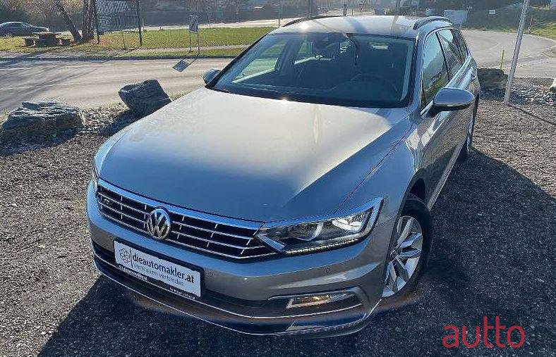 2017' Volkswagen Passat photo #1