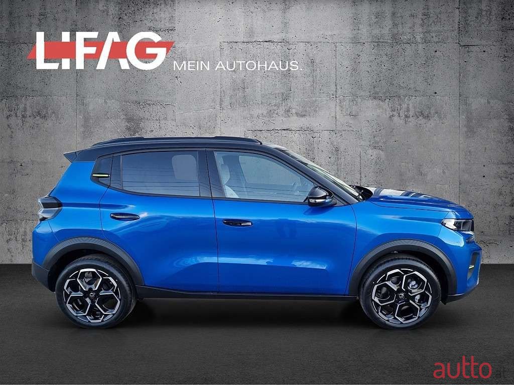 2024' Citroen C3 photo #2