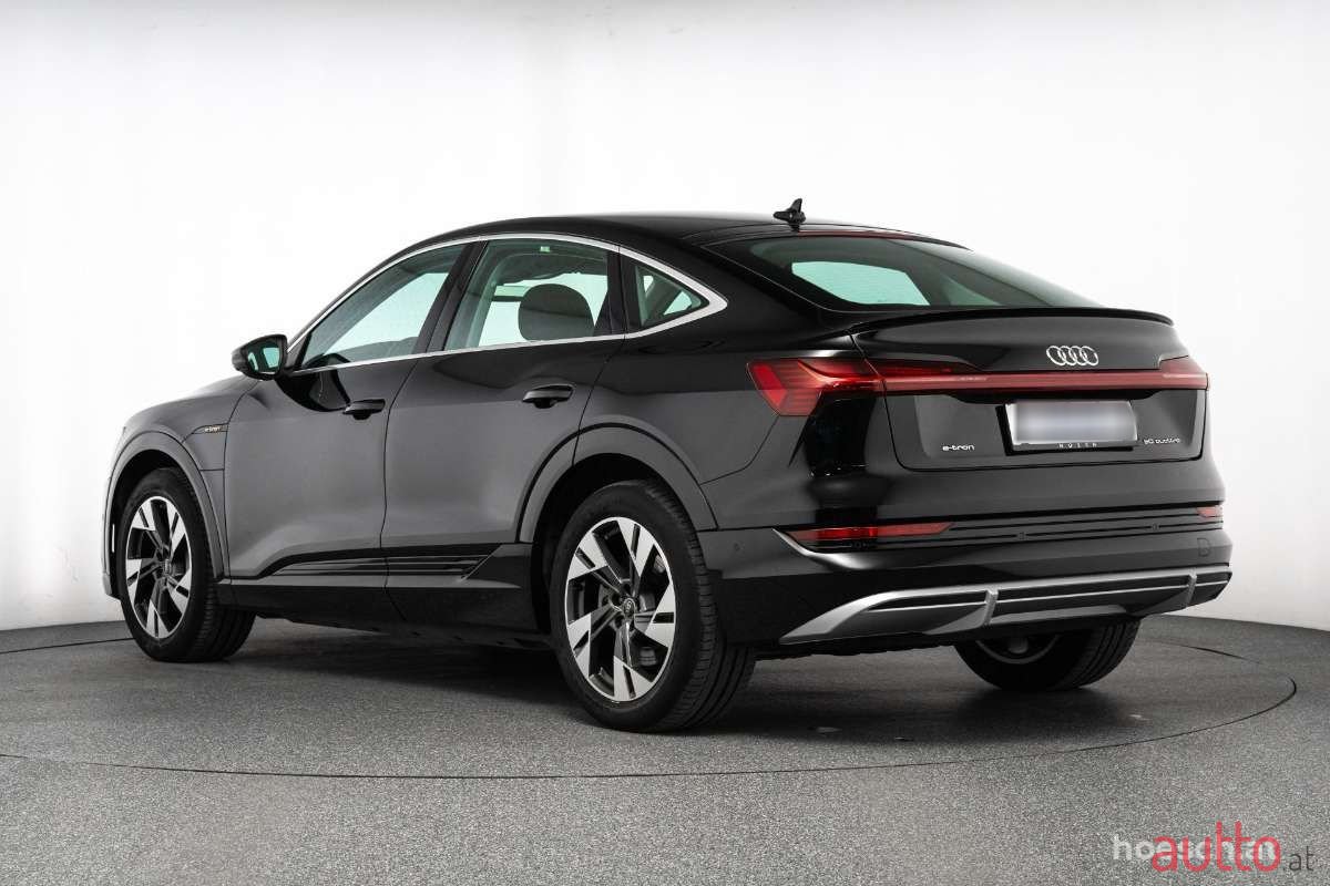 2022' Audi e-tron photo #4