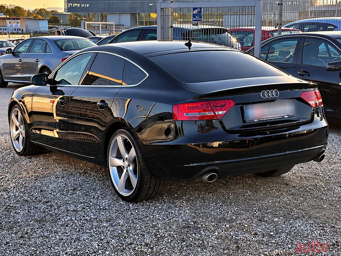2010' Audi A5 photo #4