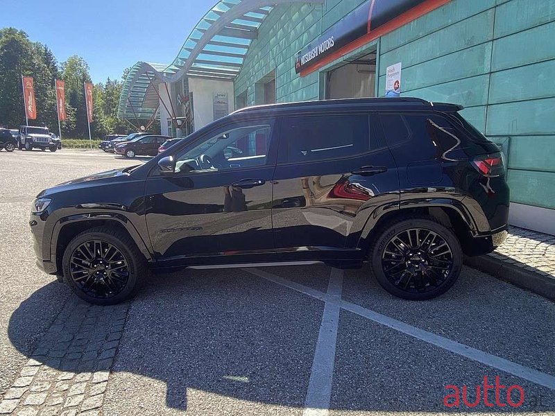 2023' Jeep Compass photo #3