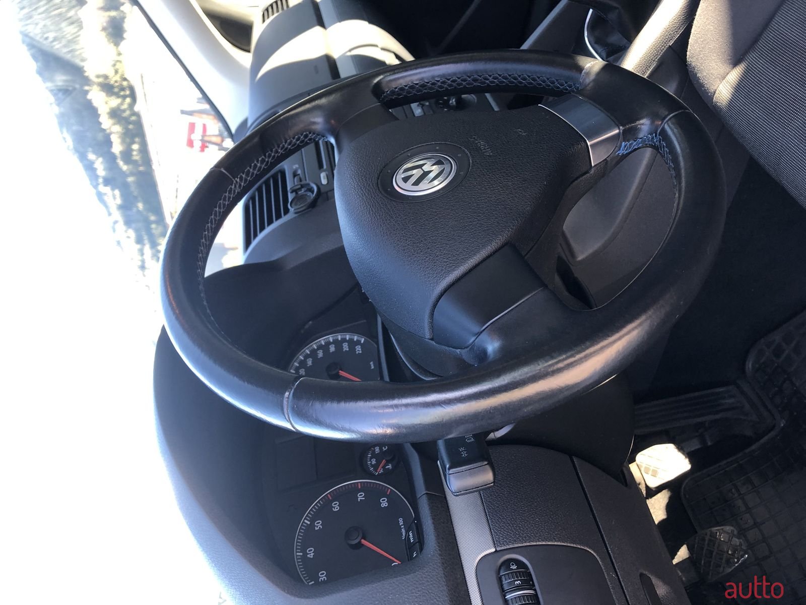 2007' Volkswagen Golf V photo #7