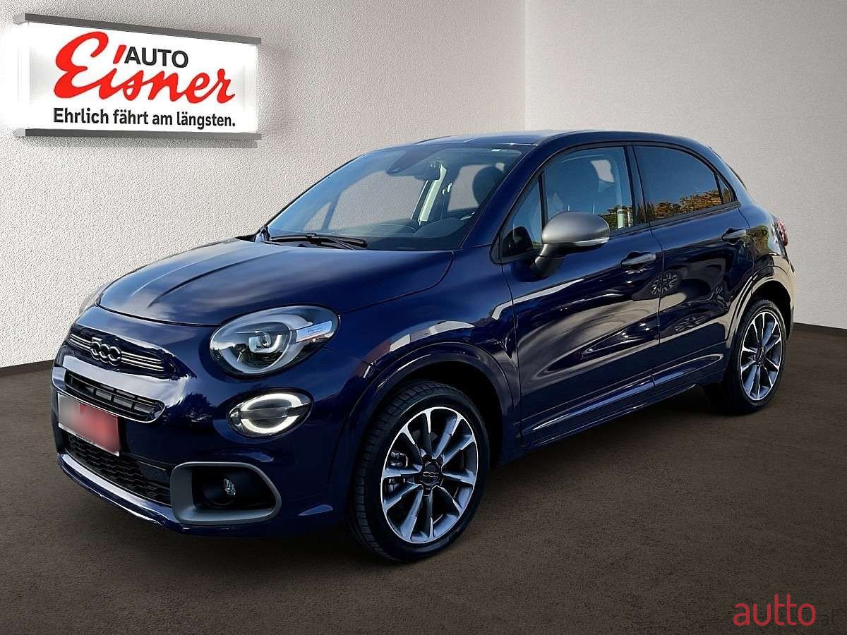 2024' Fiat 500X photo #3