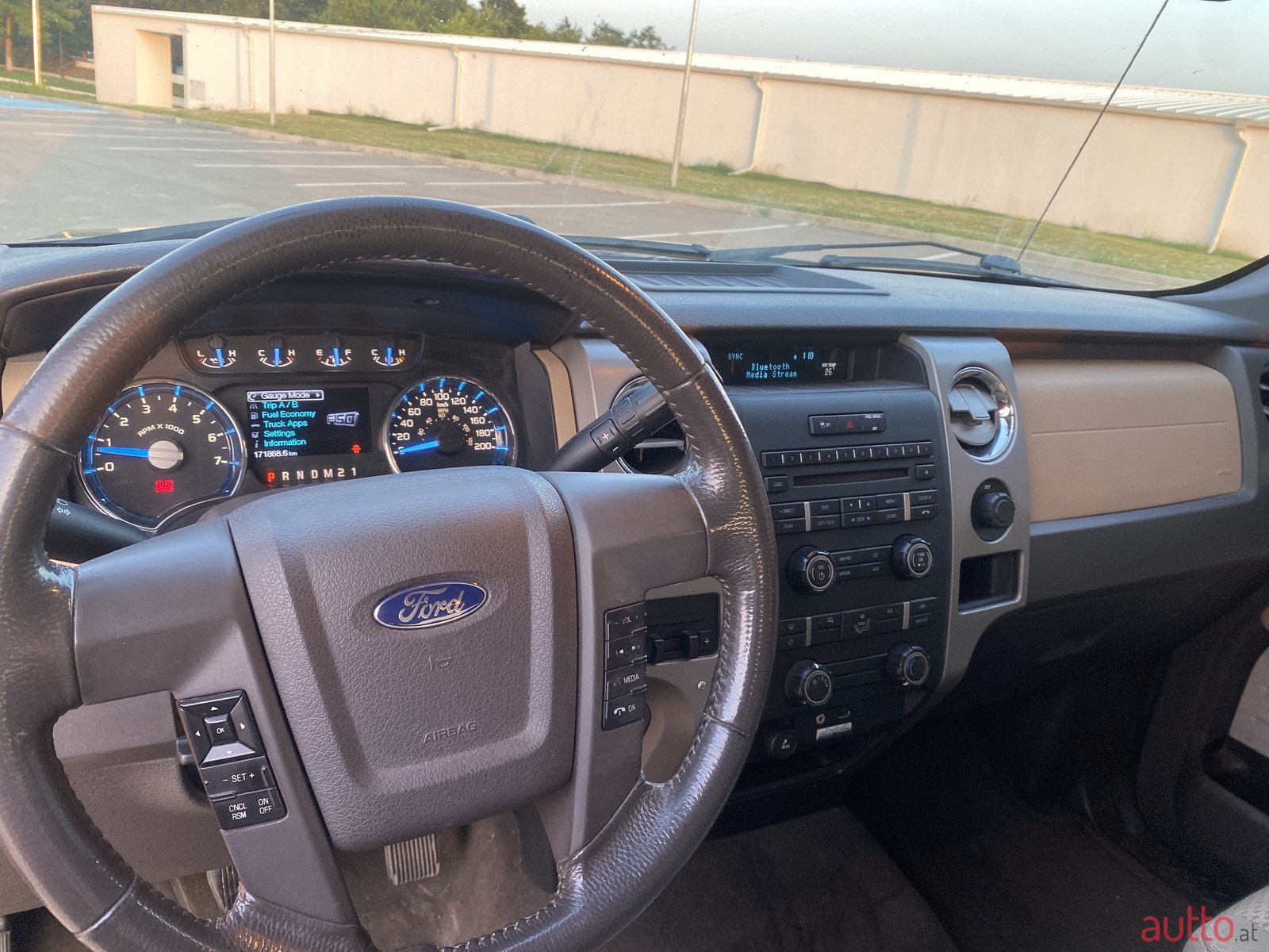 2012' Ford F-150 3.5 XTR SUPERCREW photo #7