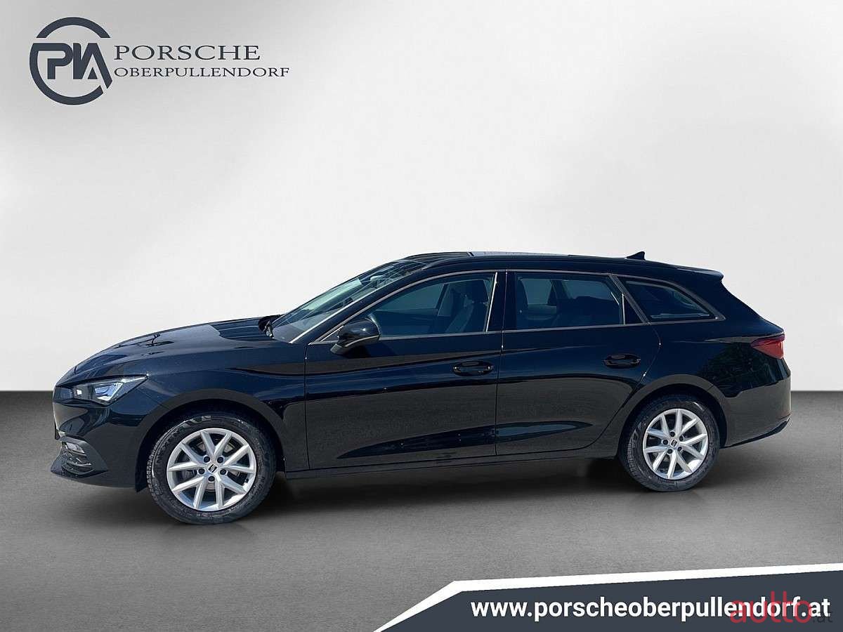 2023' SEAT Leon photo #3