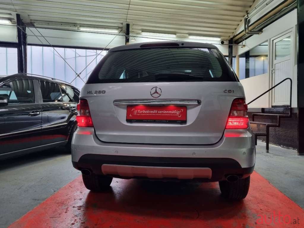 2006' Mercedes-Benz M-Klasse photo #4