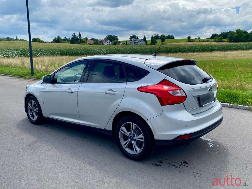 2014' Ford Focus photo #3