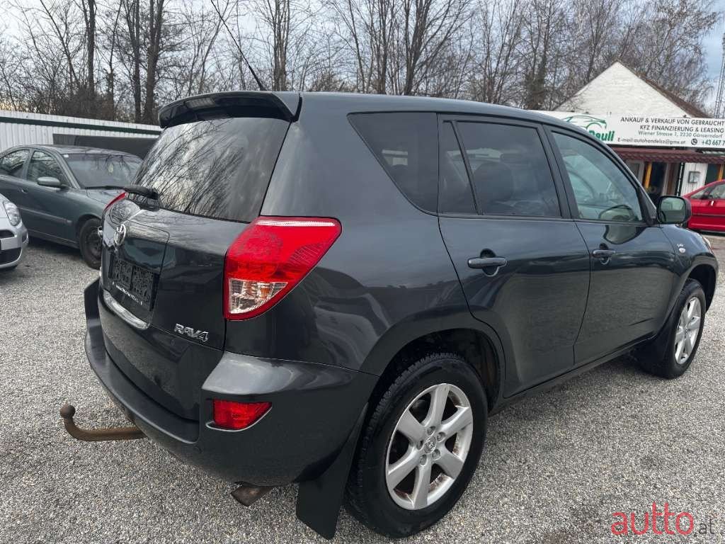 2008' Toyota RAV4 photo #4