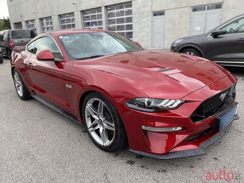 2022' Ford Mustang photo #3
