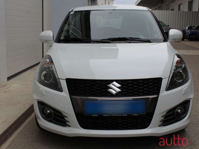 2016' Suzuki Swift photo #5