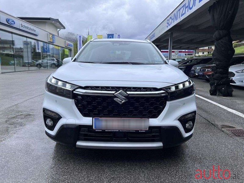 2024' Suzuki S-Cross photo #2